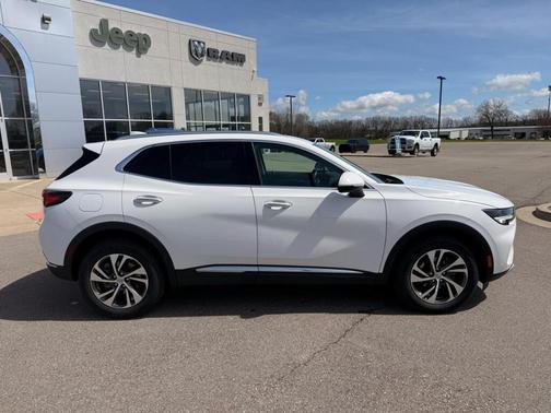 White 2023 Buick Envision Essence FWD