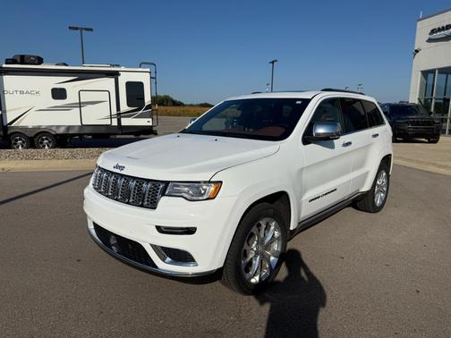 2020 Jeep Grand Cherokee Summit