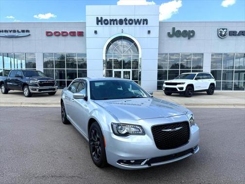 2019 Chrysler 300 S