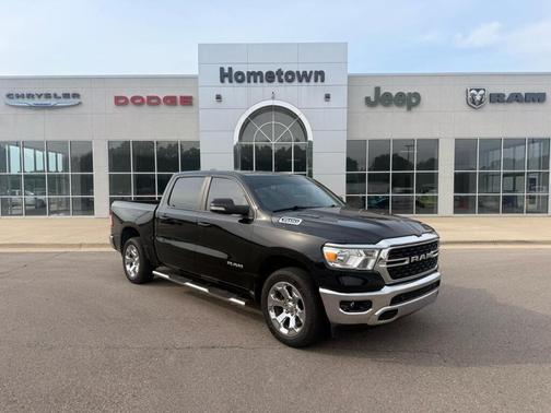 Black 2022 RAM 1500 Big Horn/Lone Star