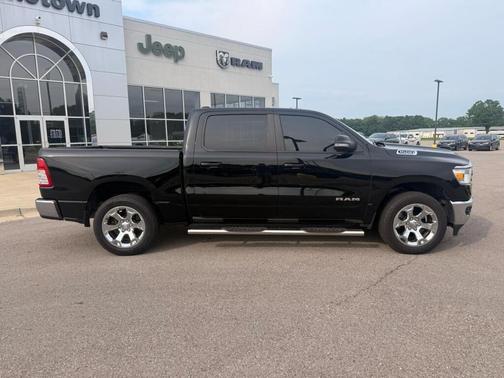 Black 2022 RAM 1500 Big Horn/Lone Star