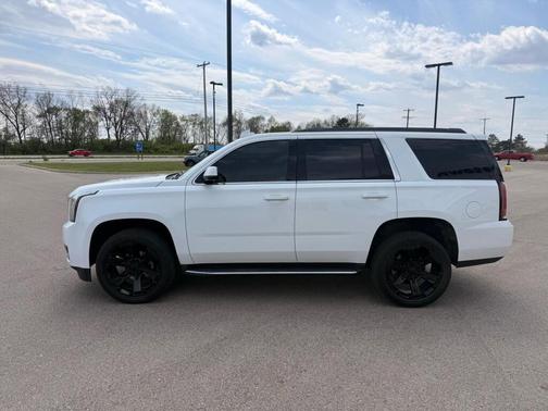 White 2019 GMC Yukon SLT Standard Edition