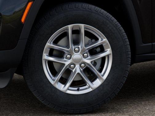 Diamond Black Crystal Pearl-Coat Exterior Paint 2026 Jeep Grand Cherokee Altitude