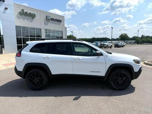 2021 Jeep Cherokee Trailhawk