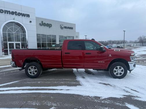 2026 RAM 2500 Big Horn Crew Cab 4x4 8' Box