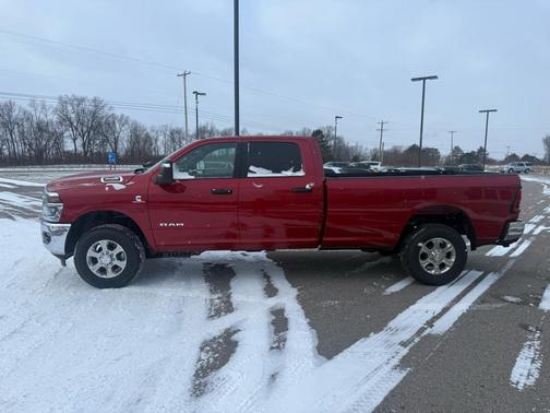 2026 RAM 2500 Big Horn Crew Cab 4x4 8' Box