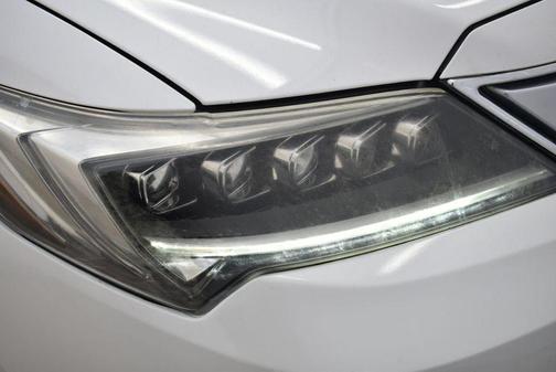 Photo 2 of 32 of 2017 Acura ILX AcuraWatch Plus Package