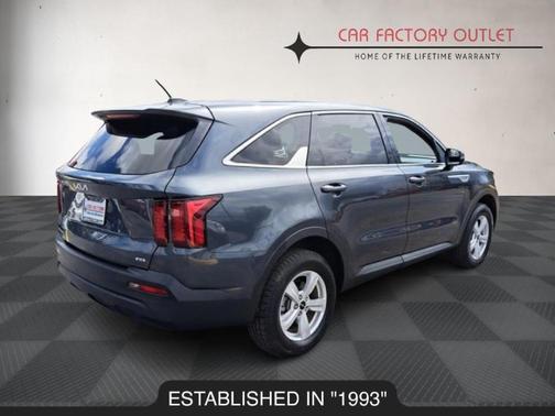 2023 Kia Sorento LX