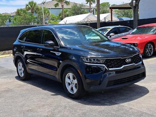 2021 Kia Sorento LX