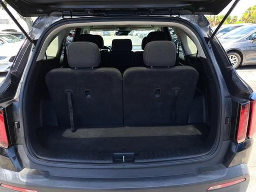 2021 Kia Sorento LX