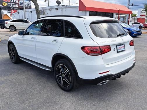 2021 Mercedes-Benz GLC 300 Base 4MATIC