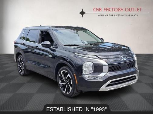 2023 Mitsubishi Outlander PHEV SE