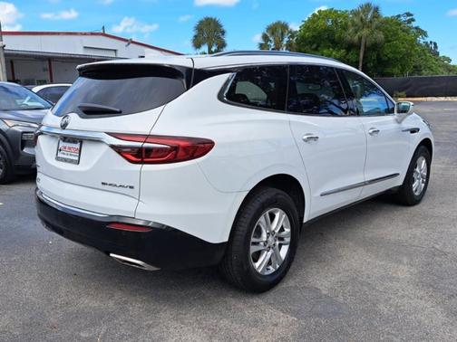 2018 Buick Enclave Essence