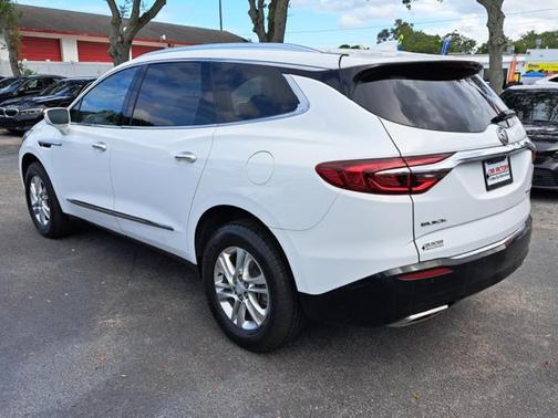 2018 Buick Enclave Essence