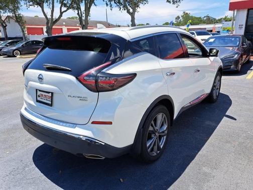 2022 Nissan Murano Platinum