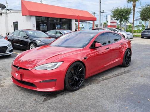 2021 Tesla Model S Plaid