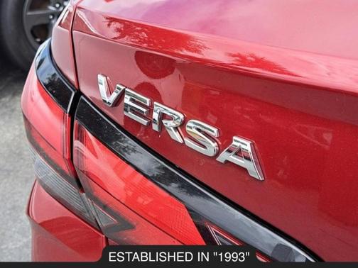 2024 Nissan Versa 1.6 SV