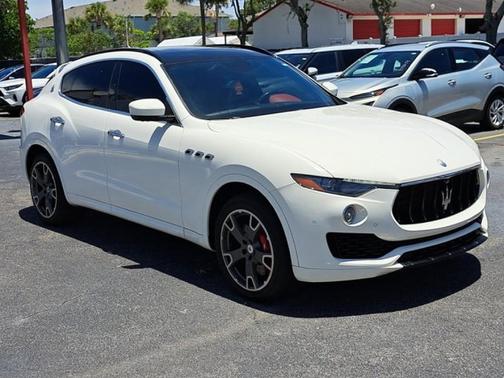 2017 Maserati Levante S