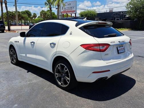 2017 Maserati Levante S
