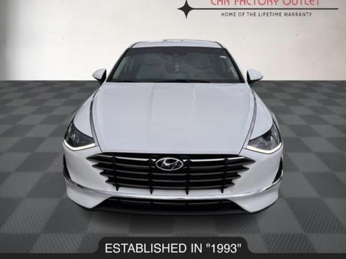 2023 Hyundai SONATA SE