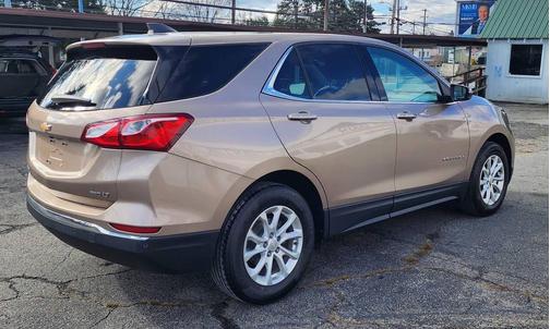 Sandy Ridge Metallic 2019 Chevrolet Equinox 1LT