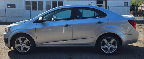 Silver Ice Metallic 2014 Chevrolet Sonic LTZ