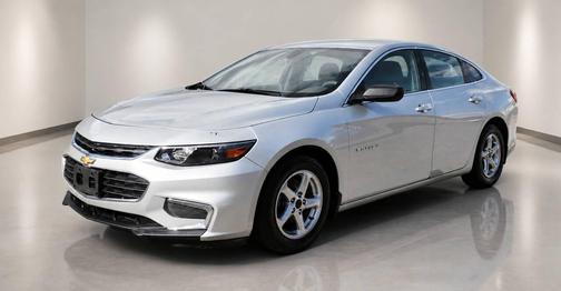 Silver Ice Metallic 2018 Chevrolet Malibu 1LS