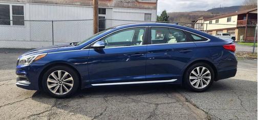 Lakeside Blue 2016 Hyundai SONATA Sport