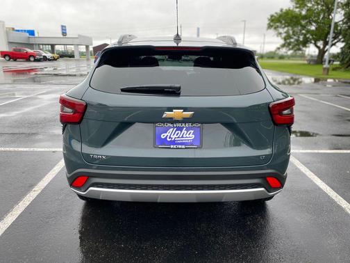 Cypress Gray 2026 Chevrolet Trax LT