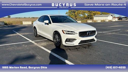 2021 Volvo S60 T5 Momentum