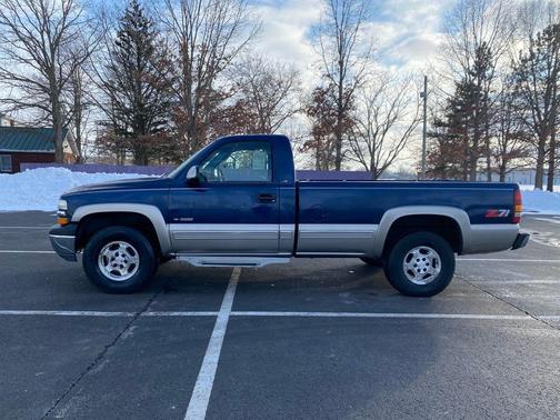 2000 Chevrolet Silverado 1500 LS