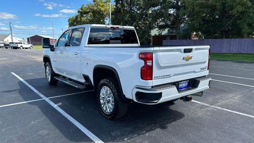 2022 Chevrolet Silverado 3500 High Country