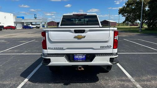 2022 Chevrolet Silverado 3500 High Country