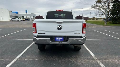 2022 RAM 2500 Big Horn Crew Cab 4x4 6'4' Box