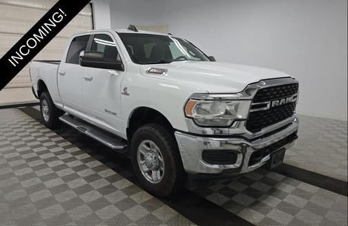 2022 RAM 2500 Big Horn Crew Cab 4x4 6'4' Box