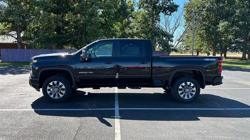 2025 Chevrolet Silverado 2500 Custom