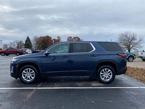 2022 Chevrolet Traverse LS
