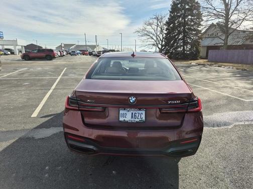2022 BMW 750 i xDrive