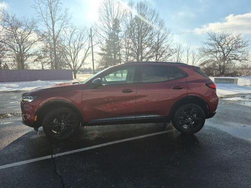 2022 Buick Envision FWD Essence
