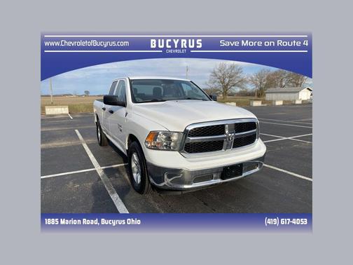 Bright White Clearcoat 2024 RAM 1500 Classic SLT