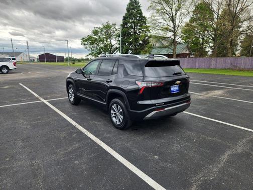 Mosaic Black Metallic 2026 Chevrolet Equinox 1LT