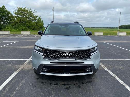 Sparkling Silver 2022 Kia Sorento EX