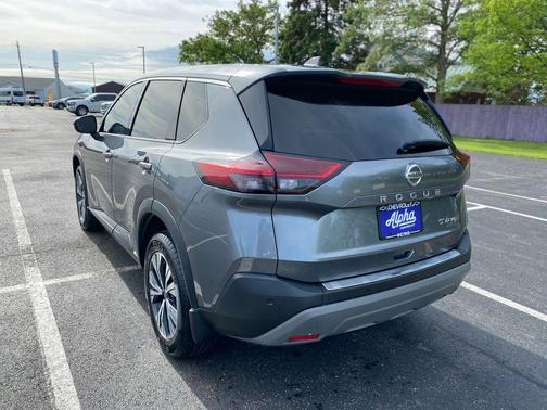 Gun Metallic 2021 Nissan Rogue SV