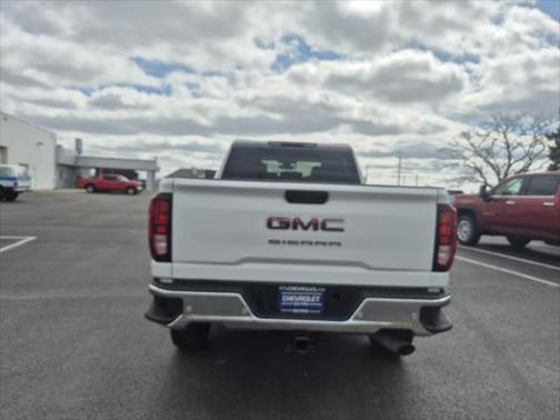 2022 GMC Sierra 2500 Base