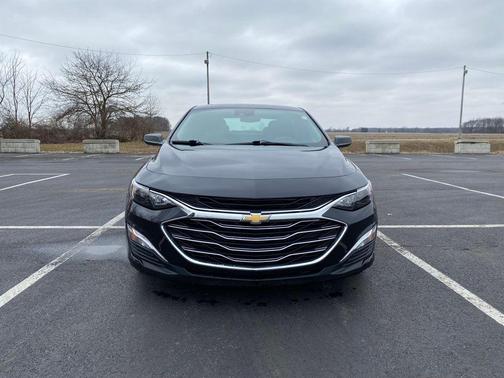 Dark Ash Metallic 2023 Chevrolet Malibu 1LS