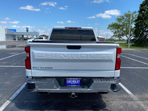 Iridescent Pearl Tricoat 2019 Chevrolet Silverado 1500 LTZ