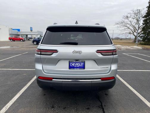 2023 Jeep Grand Cherokee L Laredo
