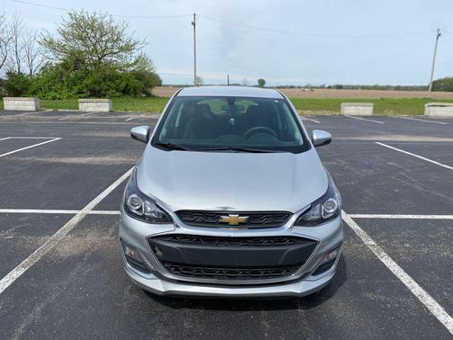 Silver Ice Metallic 2021 Chevrolet Spark 1LT