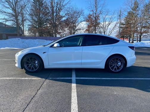 2021 Tesla Model 3 Long Range