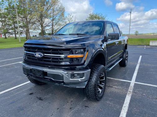 Agate Black Metallic 2025 Ford F-150 XLT